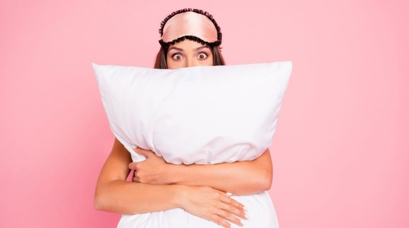 Um a cada 3 adultos têm dificuldade para dormir, diz Academia do Sono