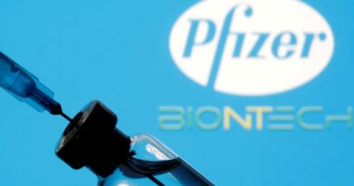 Pfizer apresenta pedido de vacina mais forte contra variante Ômicron