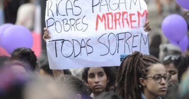 Uma em cada sete mulheres, aos 40 anos, já passou por aborto no Brasil