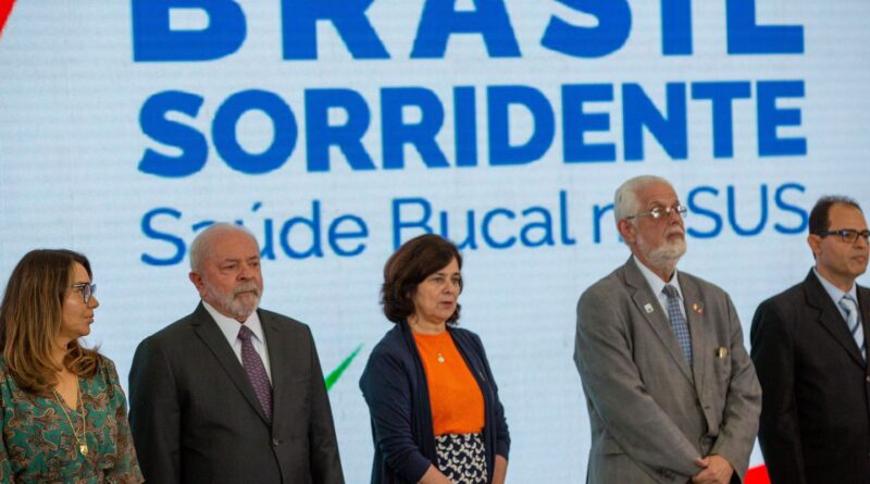 Governo incorpora programa de saúde bucal ao SUS