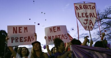 Legalização do aborto volta ao debate público com julgamento no STF