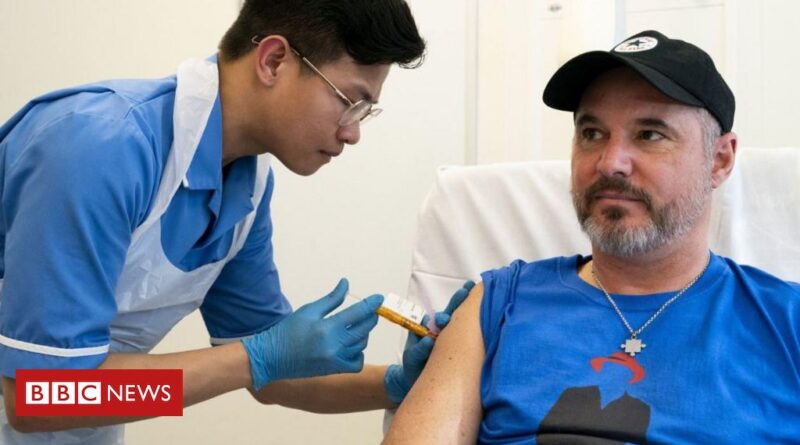 Vacina contra câncer: como funciona a vacina 'personalizada' contra melanoma, que promete revolucionar tratamento de forma mais letal de câncer de pele